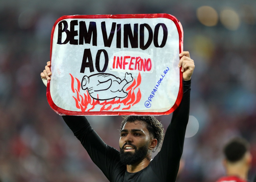 Gabigol rebate provocação e diz que Flamengo ‘matou’ o Atlético-MG no ‘inferno’ 