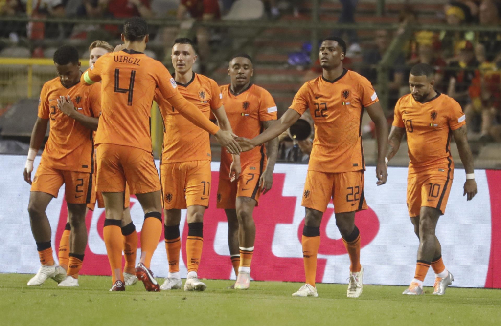 Holanda ativa modo ‘carrossel’ e goleia a Bélgica por 4 a 1 na estreia da Liga das Nações 