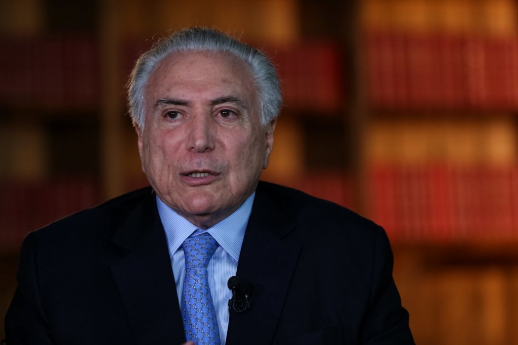 ‘Sou radicalmente contra o impeachment de Bolsonaro em meio à pandemia’, diz Temer