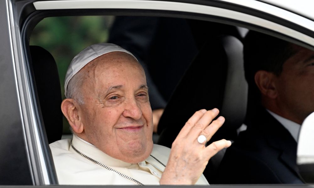 Papa Francisco se reúne com vítimas de abusos sexuais ligados à Igreja