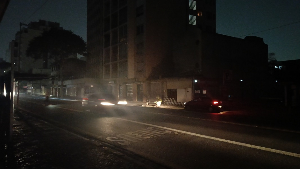 Após temporal em SP, mais de 50 mil imóveis ficam sem energia