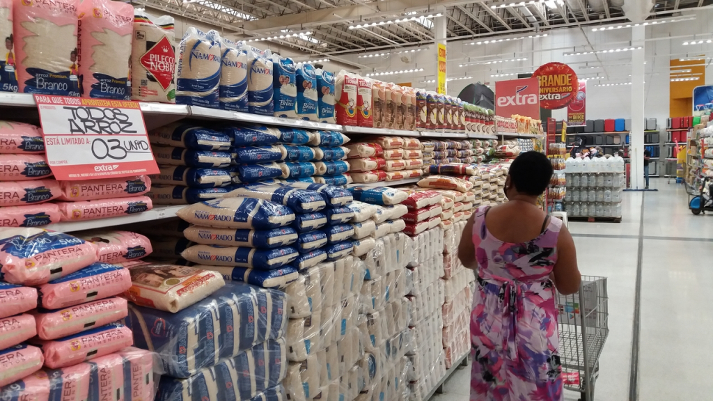 Rio Grande do Sul será responsável por 69,3% da produção nacional de arroz em 2024, diz IBGE