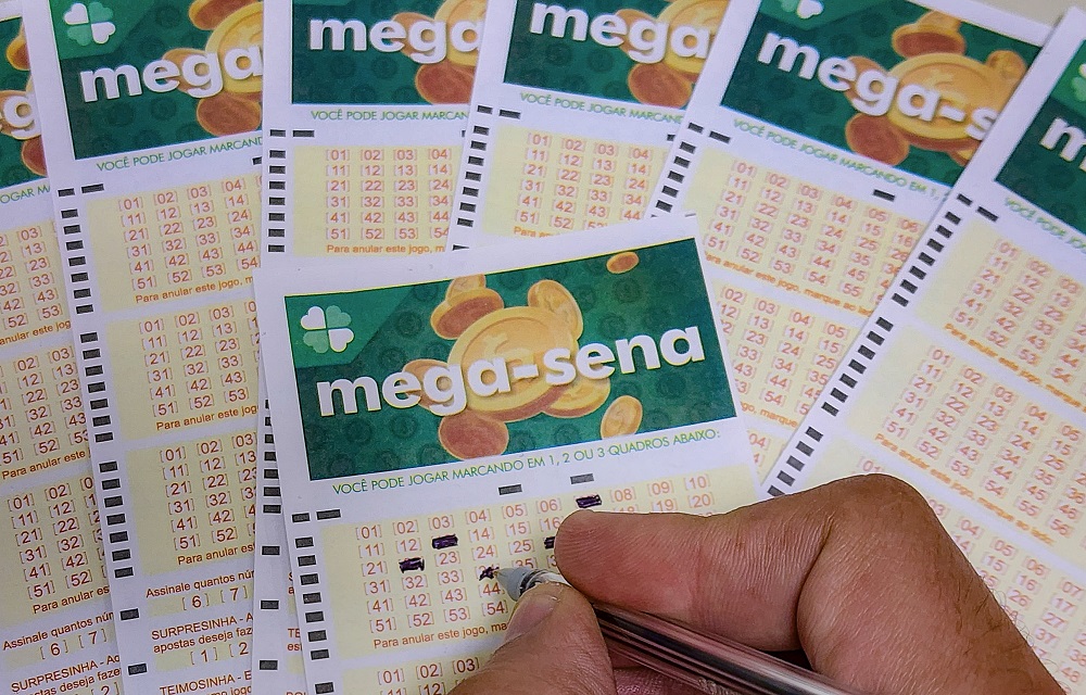 Mega-sena sorteia R$ 17,5 milhões neste sábado