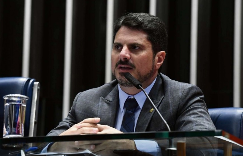 Moraes autoriza depoimento de Marcos do Val à PF em inquérito sobre 8 de janeiro