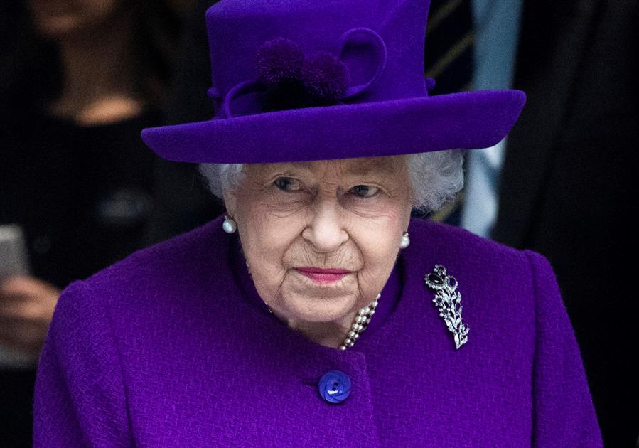 Rainha Elizabeth desmarca compromissos das duas próximas semanas por ordens médicas