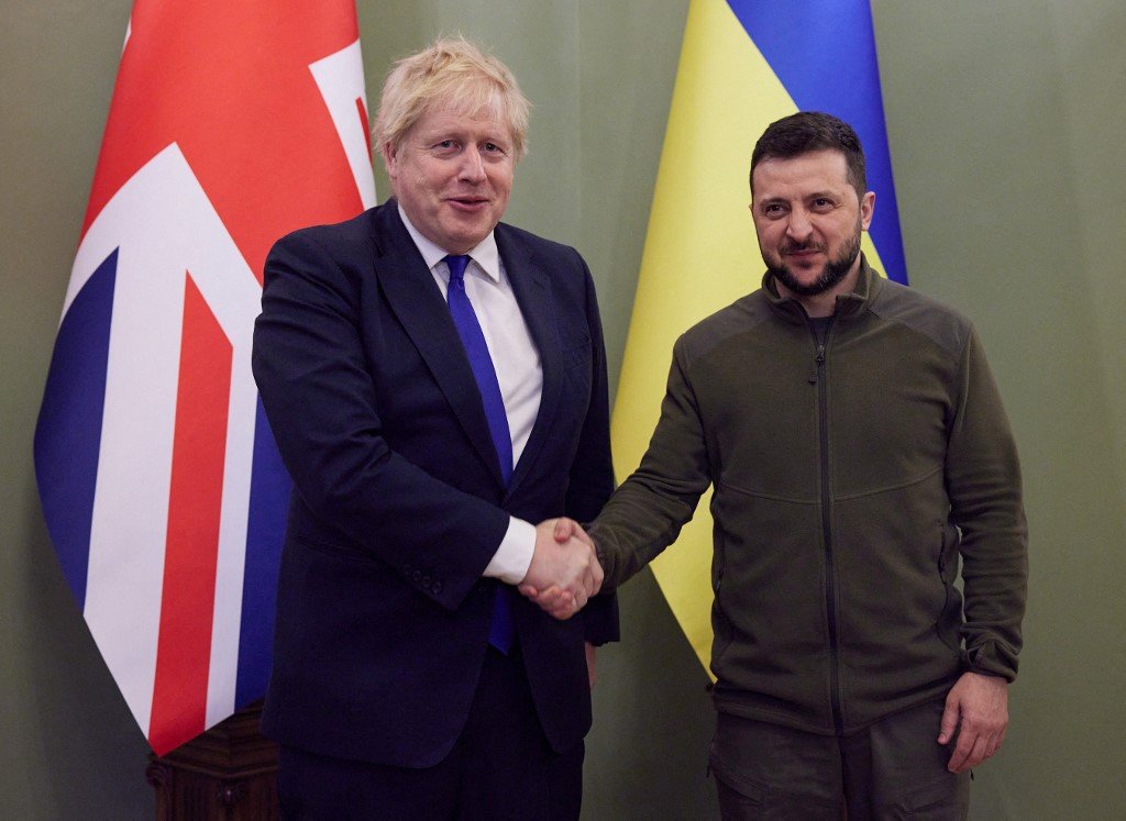 Boris Johnson viaja a Kiev de surpresa para se reunir com Zelensky e demonstrar ‘apoio inabalável’