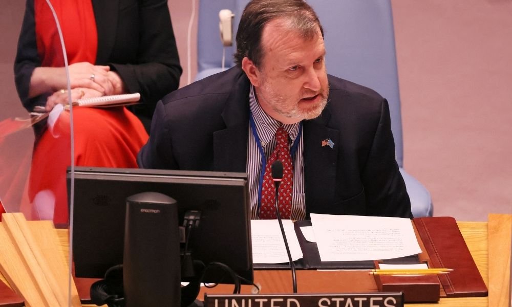 Estados Unidos expulsam 12 diplomatas russos da ONU