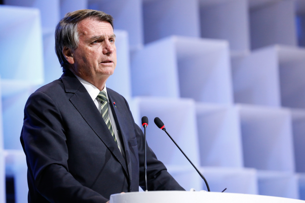 Bolsonaro convida presidentes de tribunais para reunião com embaixadores sobre eleições 