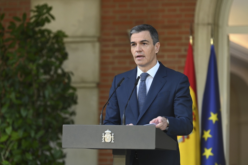 Pedro Sánchez irá depor em caso contra sua esposa por suposta corrupção 