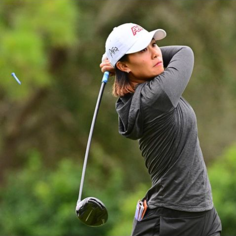 Durante torneio de golfe feminino, atleta revela diagnóstico de câncer na coluna