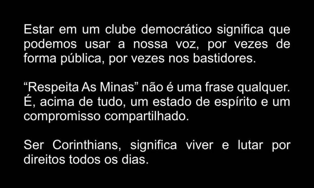 Jogadoras do Corinthians protestam contra contratação de Cuca: ‘Respeita As Minas não é uma frase qualquer’