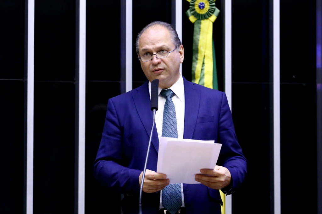 Governo traça estratégia para concluir votação da ‘PEC das Bondades’ antes do recesso parlamentar