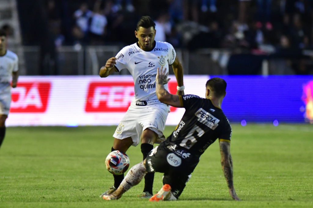 Corinthians empata com o Inter de Limeira e deixa escapar liderança do grupo C do Paulistão