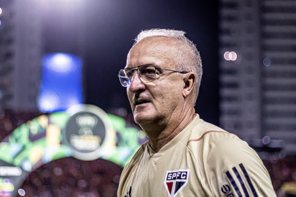 Dorival Júnior é o treinador com melhor início no São Paulo desde 1986
