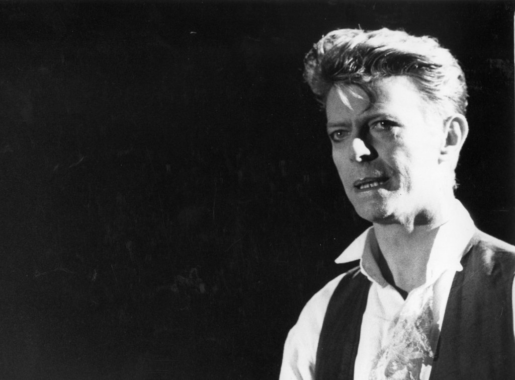 Catálogo musical de David Bowie é vendido por R$ 1,4 bilhão a empresa