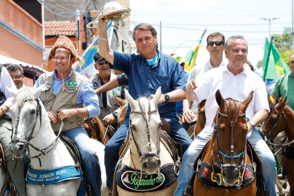 Bolsonaro visita interior do Rio Grande do Norte e promove ‘jeguiata’; veja vídeo