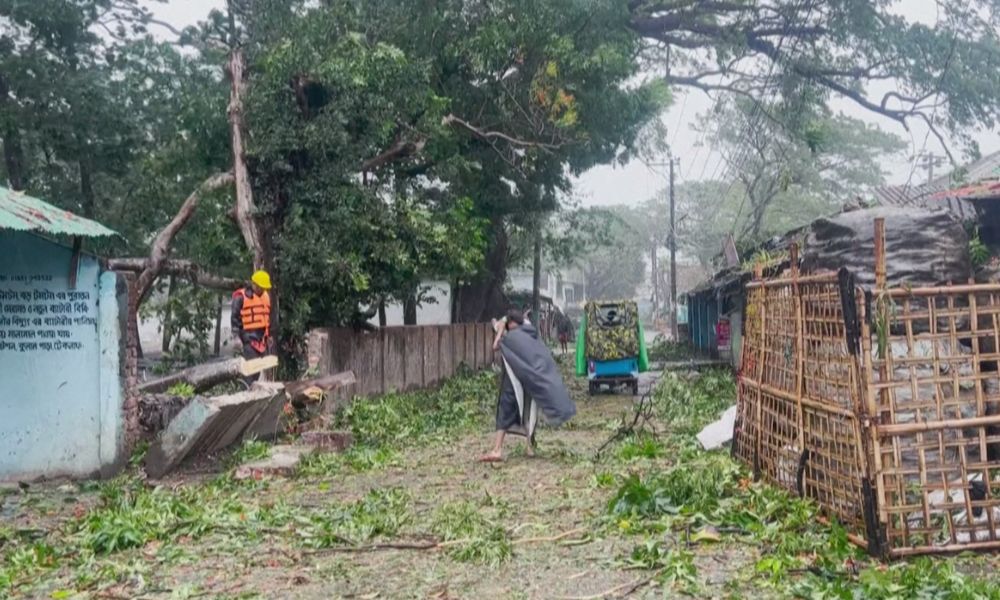 Ciclone mais poderoso a atingir Mianmar em dez anos matou 60 pessoas, dizem autoridades locais