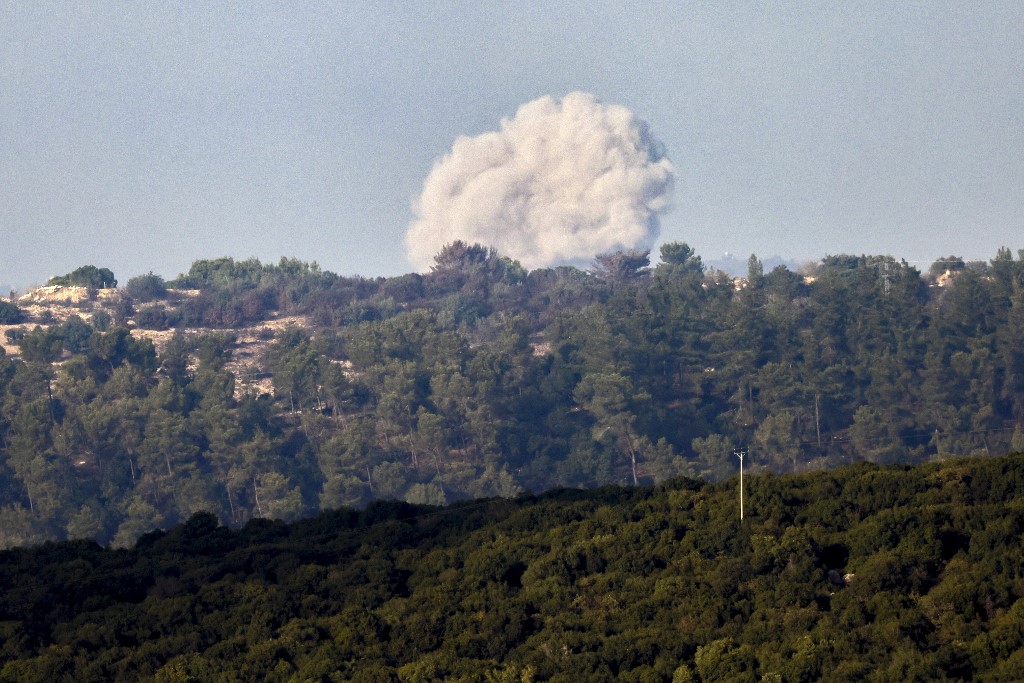 Israel admite que tanque invadiu base da missão de paz da ONU no sul do Líbano 