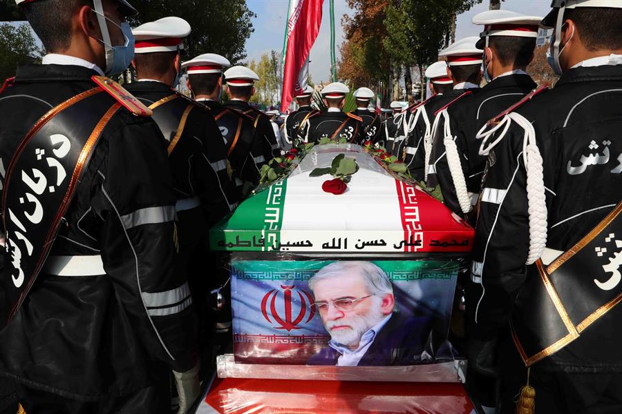 Irã alega que armas utilizadas para matar cientista nuclear eram de Israel