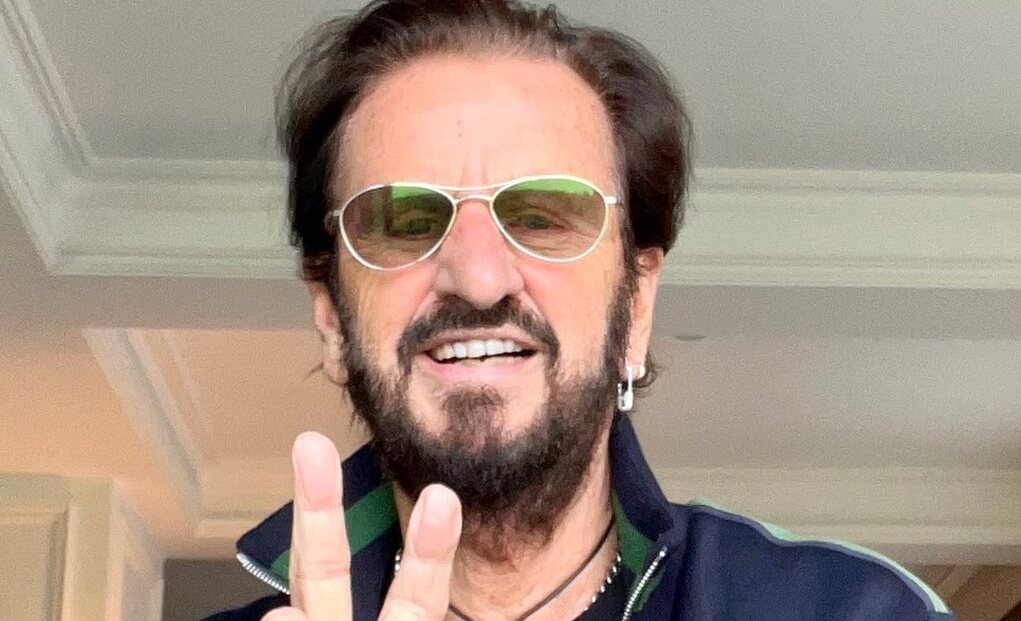 Ringo Starr comemora sucesso de nova música dos Beatles: ‘A Beatlemania voltou’