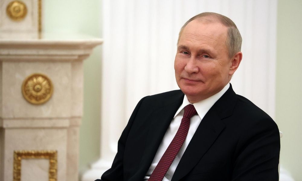 Frente ao avanço na Ucrânia, Putin facilita concessão de cidadania russa para todos os ucranianos