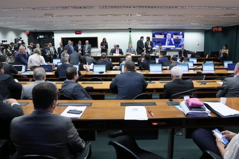 União Brasil fica com a presidência da CCJ, informa Arthur Lira