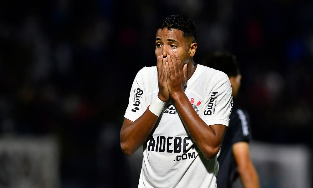 Corinthians x Fortaleza muda de horário a dois dias do jogo, e torcedores reclamam