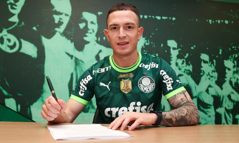 Palmeiras anuncia contratação do argentino Aníbal Moreno, primeiro reforço para 2024
