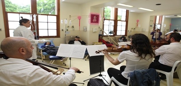 Projeto usa tecnologia para levar música clássica a hospitais de SP