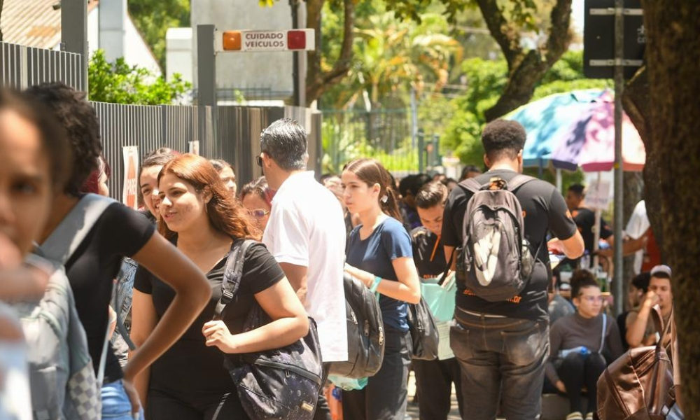 Governo de São Paulo confirma metrô, trens e ônibus gratuitos para o segundo dia de Enem 