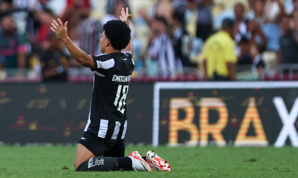 Botafogo vence clássico contra Fluminense em partida pelo Campeonato Carioca