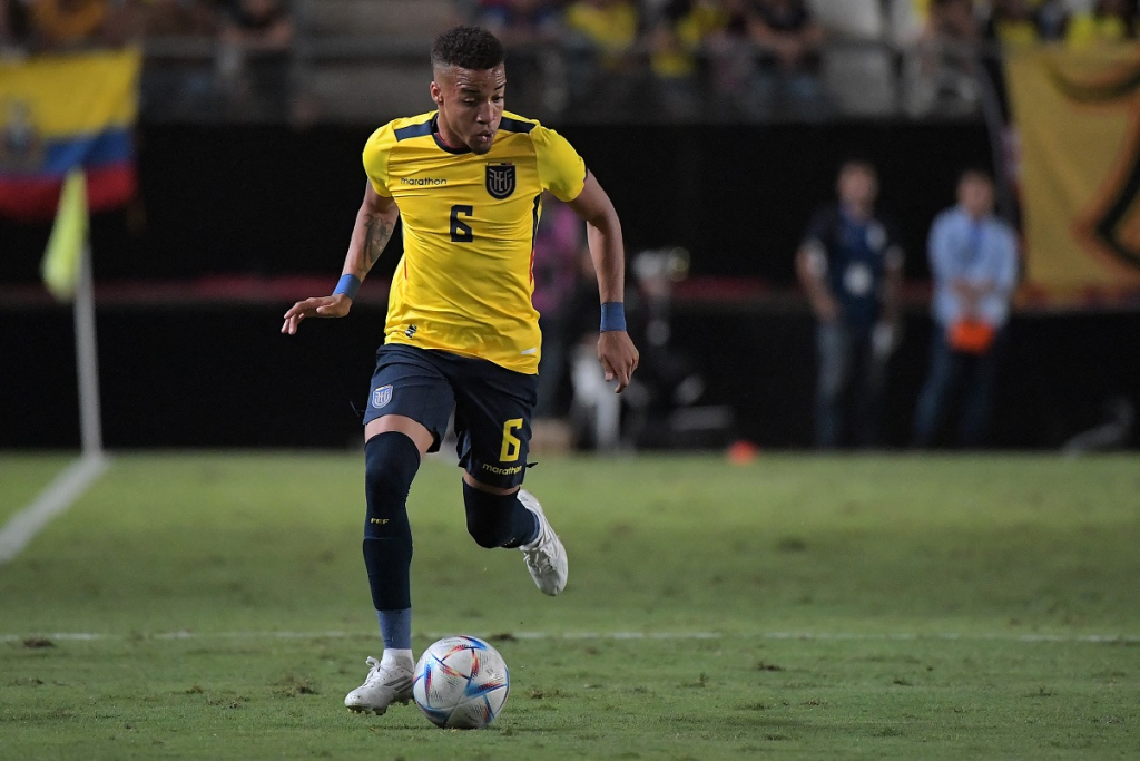 CAS pune Equador por caso Byron Castillo, mas mantém seleção na Copa do Mundo de 2022