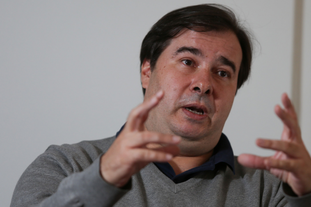 Rodrigo Maia abandona secretaria do governo de São Paulo após apoio de Garcia a Bolsonaro e Tarcísio