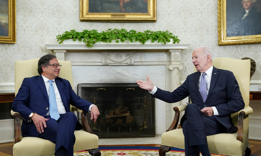 Em encontro na Casa Branca, Biden agradece Petro por acolher refugiados venezuelanos