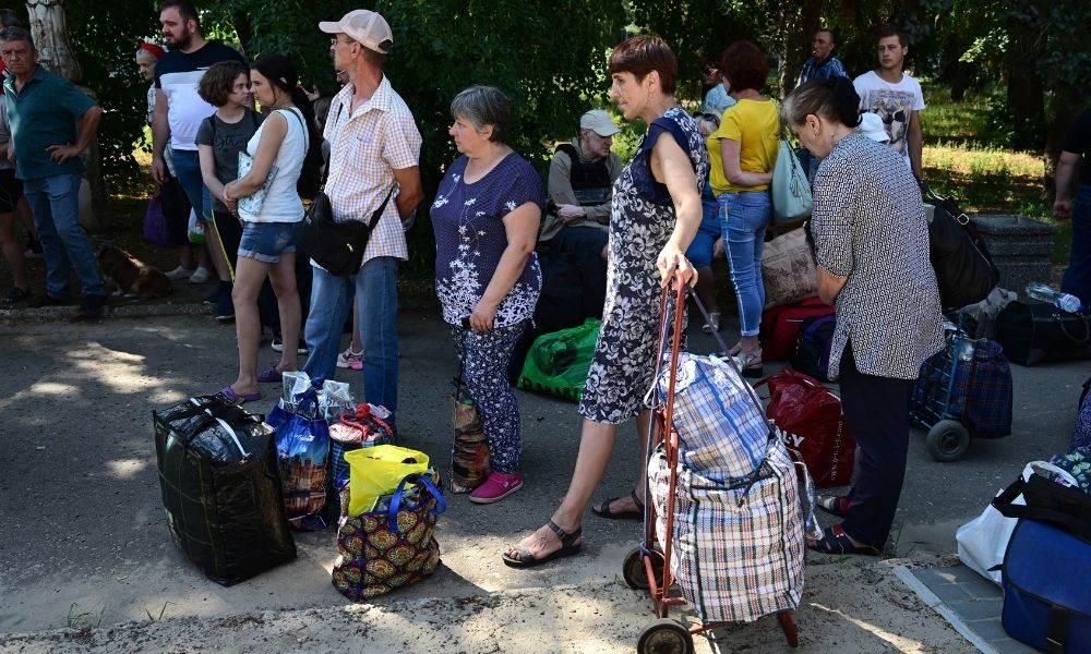 Número de refugiados ucranianos pela Europa já passa de 7 milhões