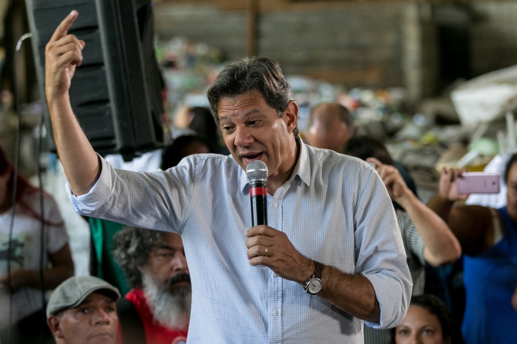 Fernando Haddad chama Bolsonaro de ‘canalha’ em live da esquerda