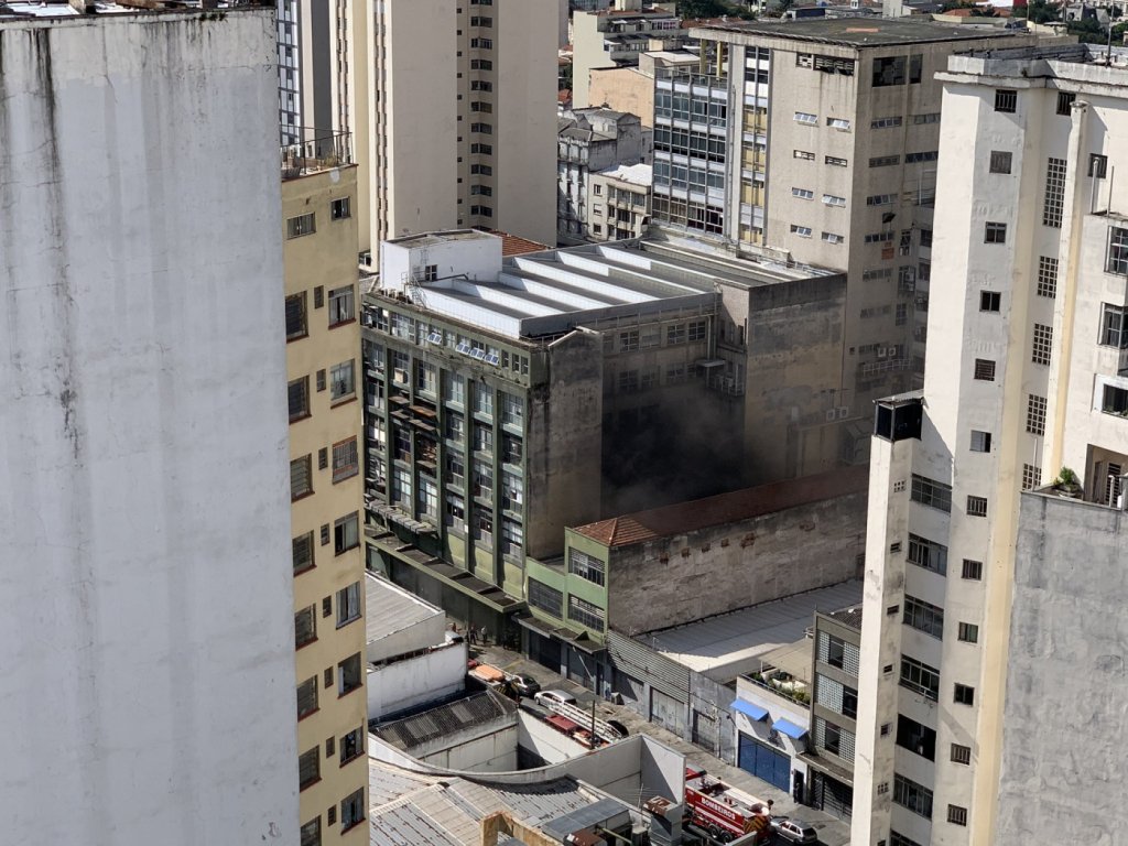 Incêndio atinge prédio da Folha de S.Paulo
