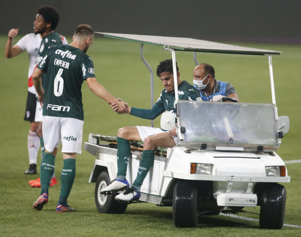 Com lesão na virilha, Gustavo Gómez inicia tratamento para jogar final da Libertadores