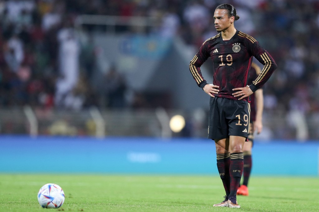 Leroy Sané sofre lesão no joelho e desfalca Alemanha na estreia contra o Japão