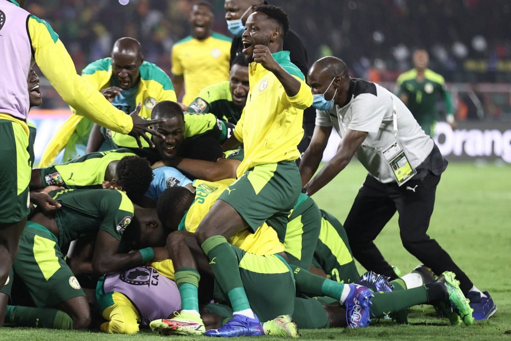 Senegal vence o Egito nos pênaltis e conquista título inédito da Copa Africana de Nações
