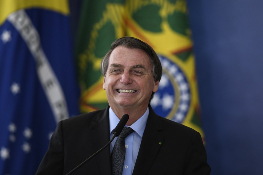 Bolsonaro diz que 2021 será ‘o ano da vacinação dos brasileiros’