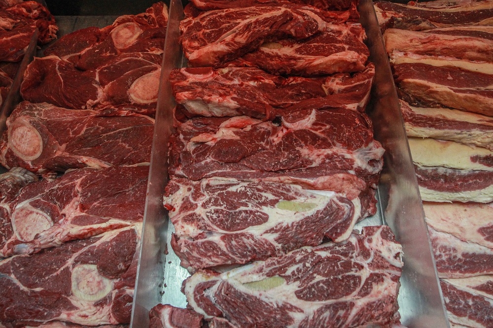 Após China, mais quatro países retiram embargo à carne brasileira