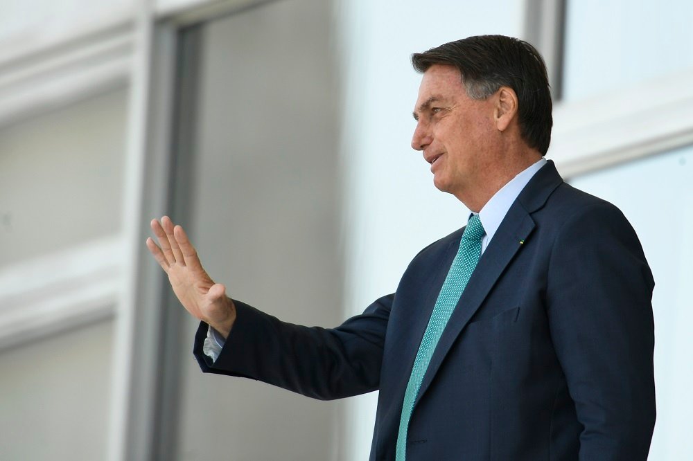 Com volta da chuva, Bolsonaro promete ‘mandar ministro’ baixar bandeira da conta de luz