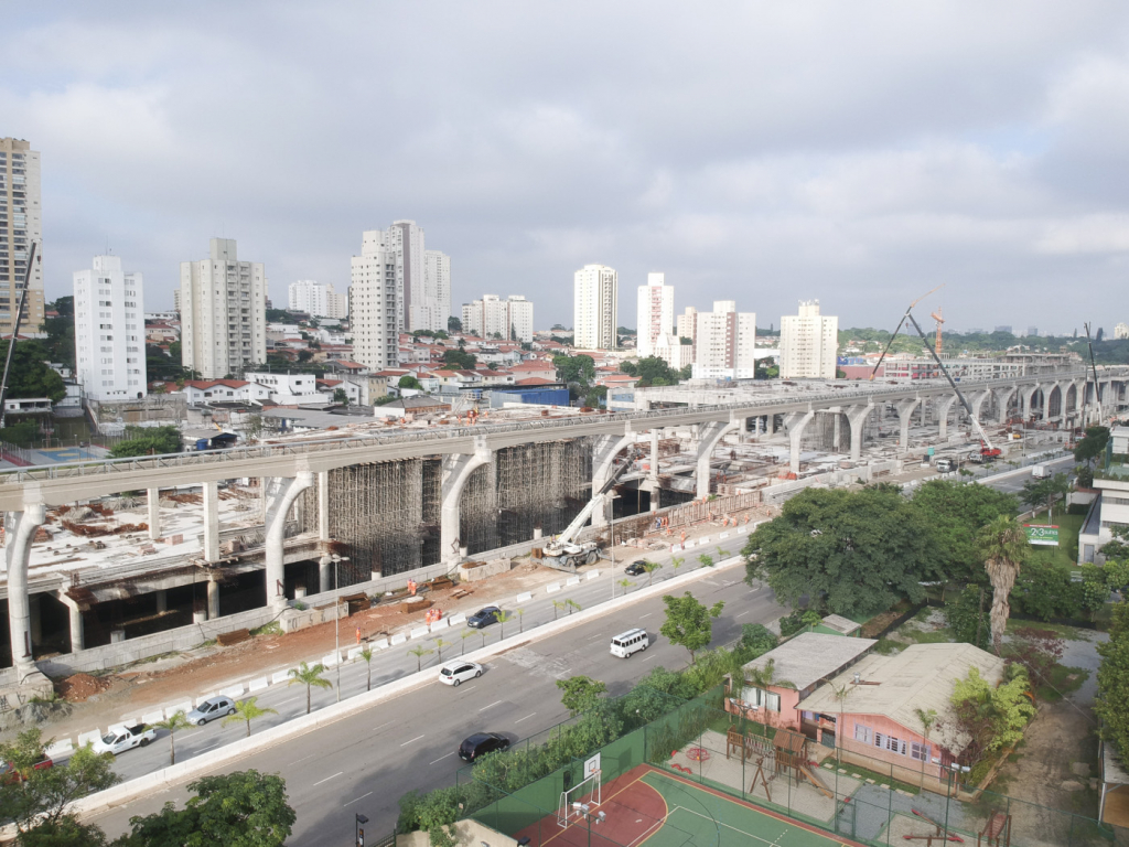 Obras do monotrilho não avançam em São Paulo; prazo inicial de entrega era em 2014
