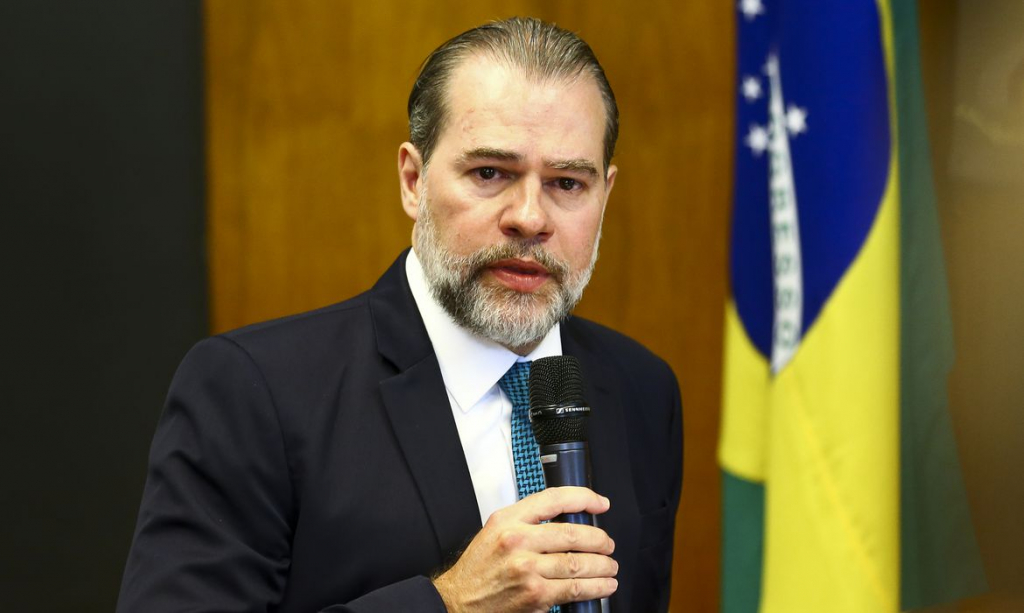 Toffoli dá 5 dias para que Bolsonaro explique aumento de gastos com publicidade em ano eleitoral