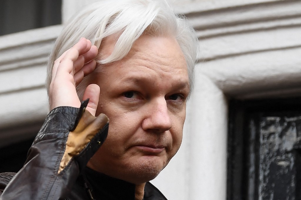 Julian Assange pode ser extraditado para os EUA após decisão da Justiça britânica