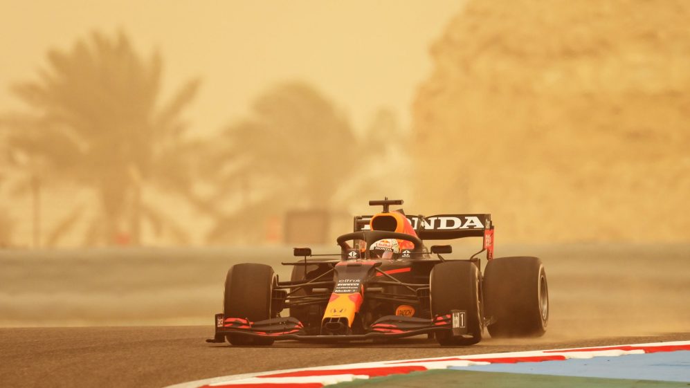 Com tempestade de areia, Fórmula 1 inicia testes no Bahrein e Verstappen é o mais rápido
