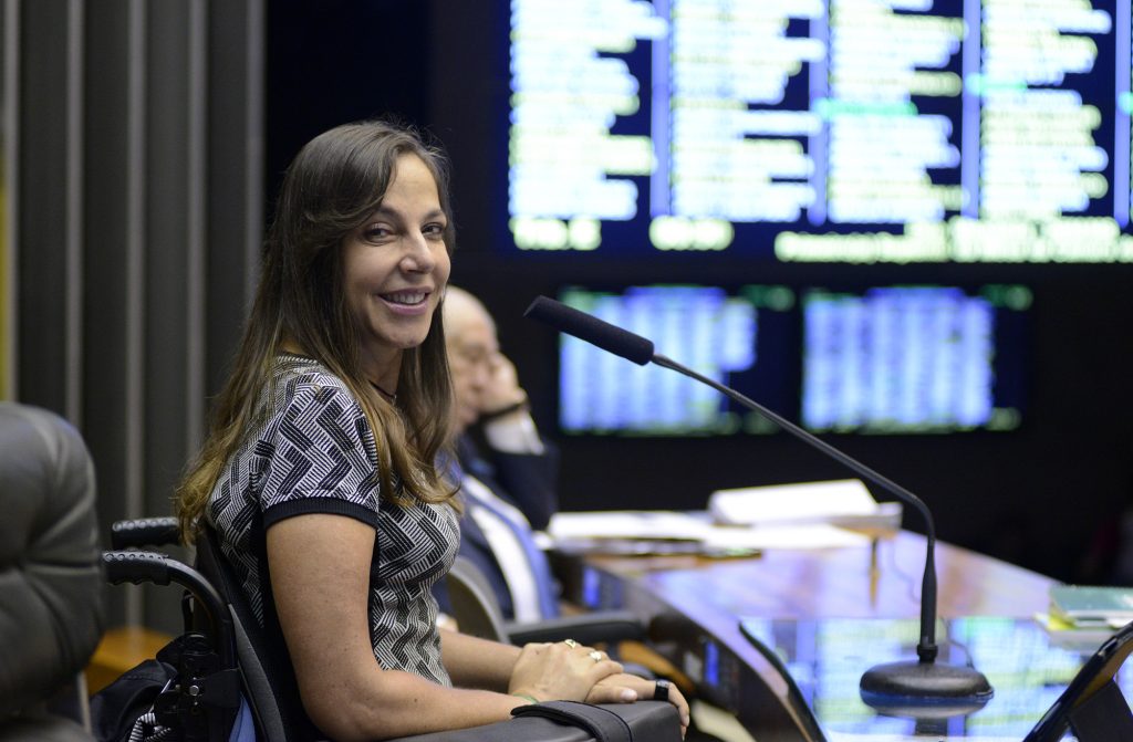 Integrante histórica do PSDB, Mara Gabrili deixa partido após 19 anos  