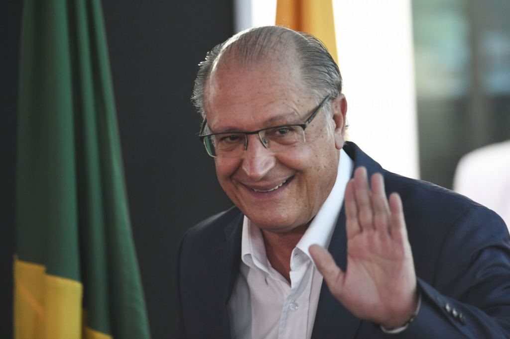 Alckmin testa positivo para Covid-19 na véspera do lançamento de chapa com Lula