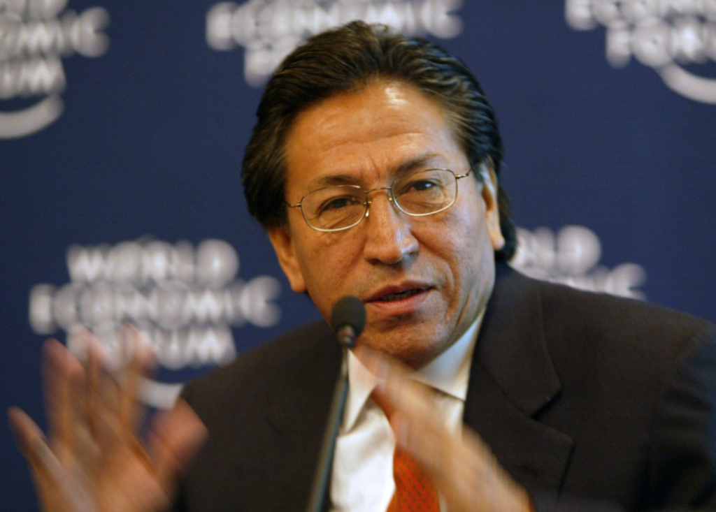 Ex-presidente do Peru acusado de receber propina da Odebrecht se entrega nos EUA